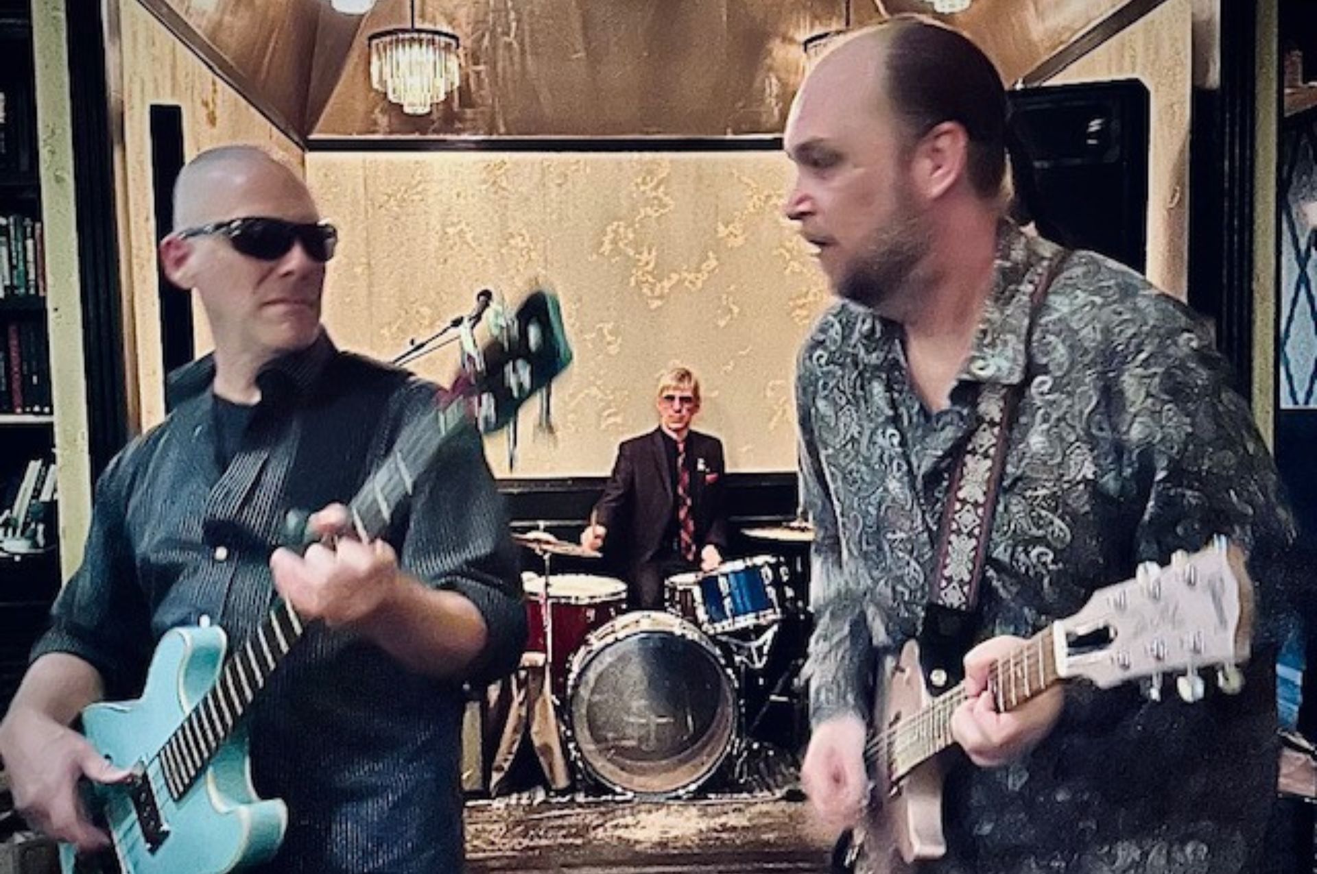 Mister Fantastic - Live Music at the Two Mules Cantina